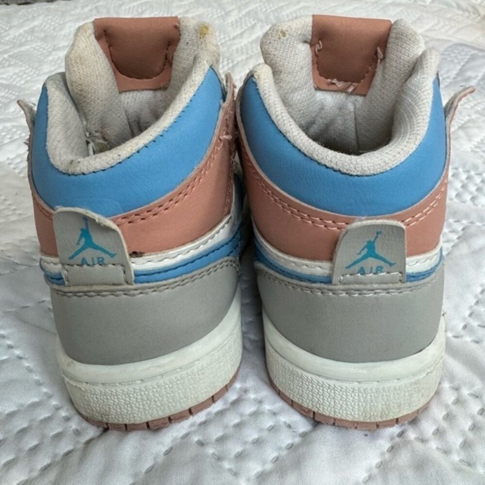 Nike Jordan 1 Toddler Preschooler High Top Stylish Basketball Sneakers Euro 27 - Picture 3 of 11